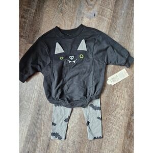 Cat & Jack 6/9 month NWT 2 piece bat halloween outfit